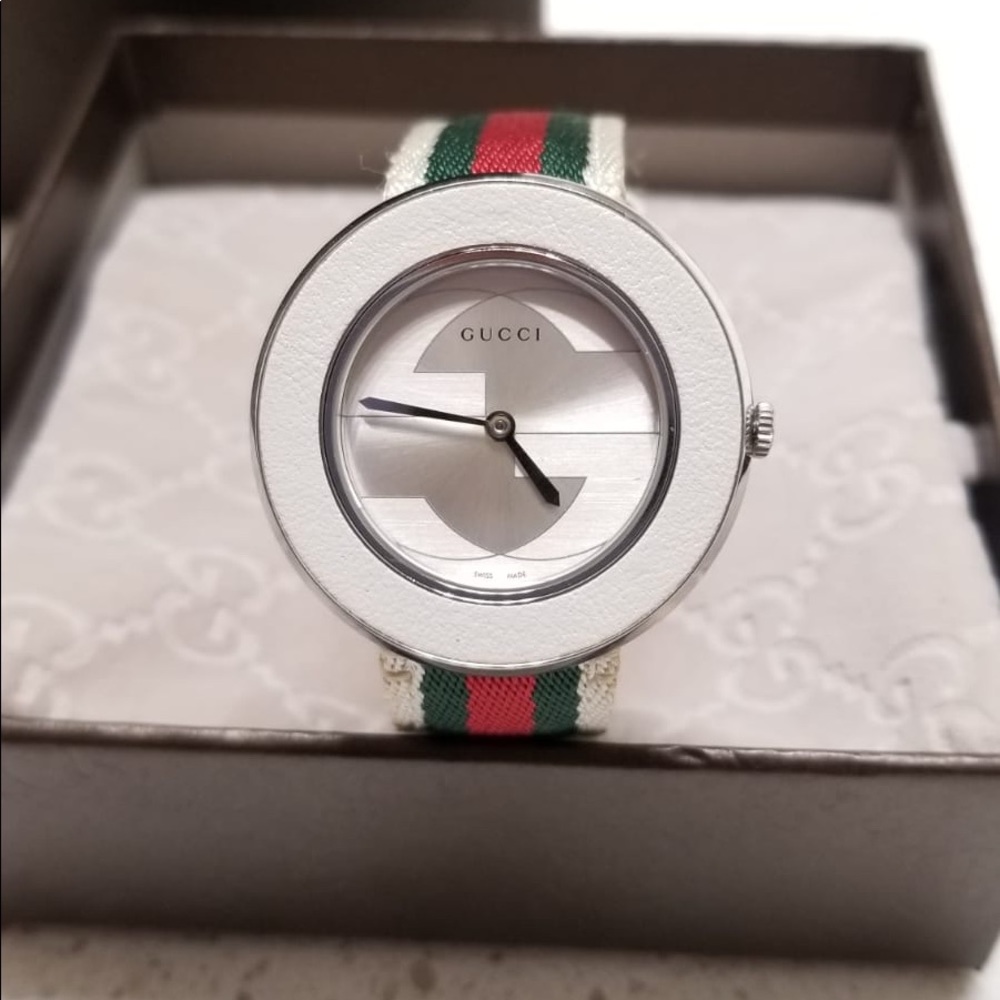 Gucci Watch + Interchangeable Bands+Face